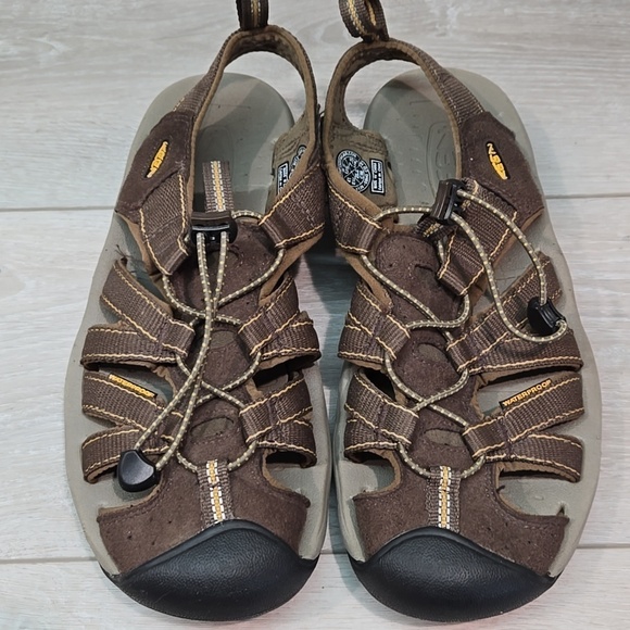 Keen Mens Whisper Outdoor Hiking Fisherman Sandals shoes sz 8.5 main image 6